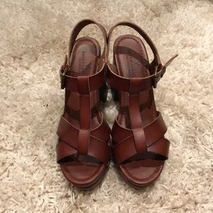 Size 7 American Eagle heels